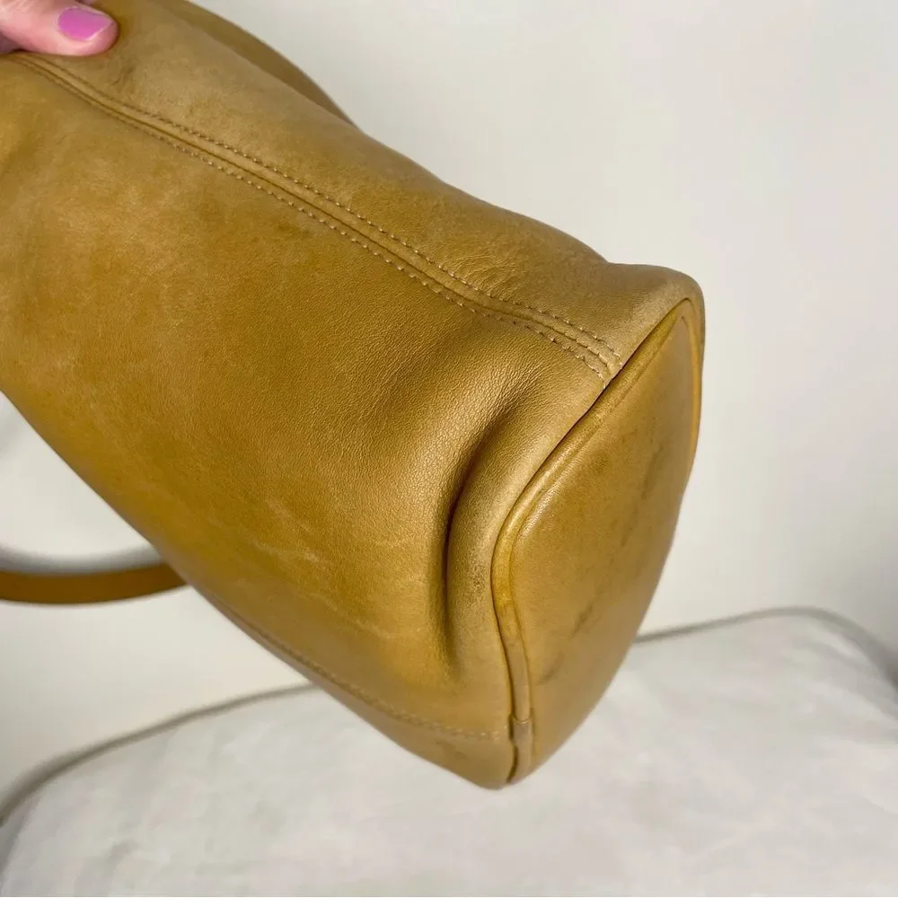 Coach Soho Vintage Mini Bucket Bag Purse Handbag Leather 4148 Lightweight Toffee